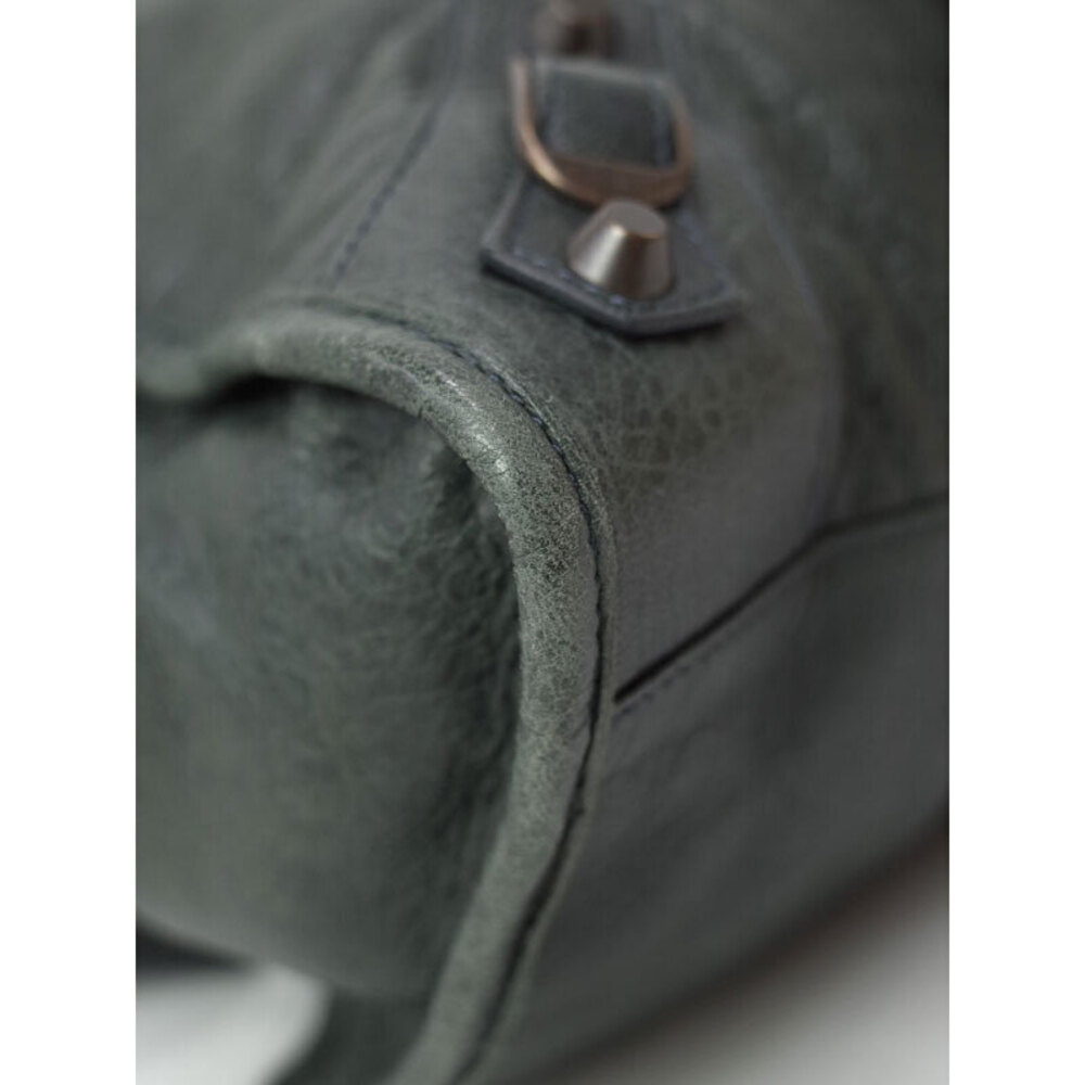 Balenciaga The City Leather Shoulder Bag - Picture 5 of 9